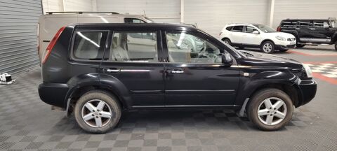 X-Trail X-TRAIL 2.2 DCI ELEGANCE 4X4 9CV 2006 occasion 39140 Bletterans