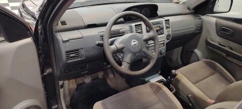 X-Trail X-TRAIL 2.2 DCI ELEGANCE 4X4 9CV 2006 occasion 39140 Bletterans