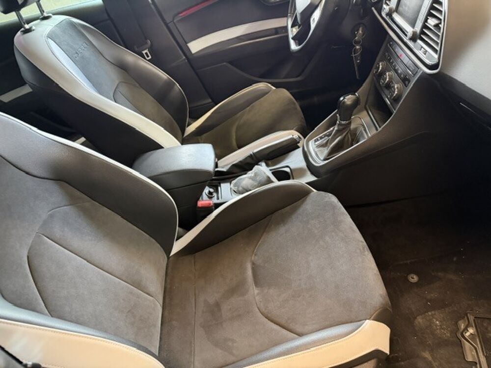 Leon LEON CUPRA 290 DSG EMBRAYAGE ET BOITE NEUVE PROGRMABLE ETA 2016 occasion 39140 Bletterans