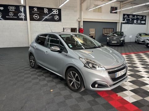 Annonce voiture Peugeot 208 9500 €