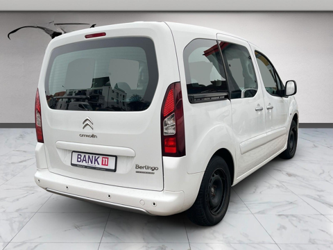 Berlingo BERLINGO 1.6 HDI 92CV SANS ADBLUE SELECTION CLIM PDC 2015 occasion 39140 Bletterans