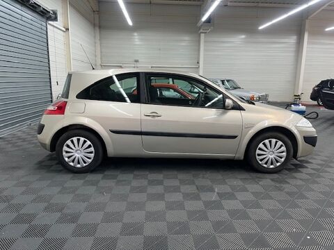 Mégane II MÉGANE II 1.5 DCI 85 BOITE MANUEL 2 PORTES 2007 occasion 39140 Bletterans