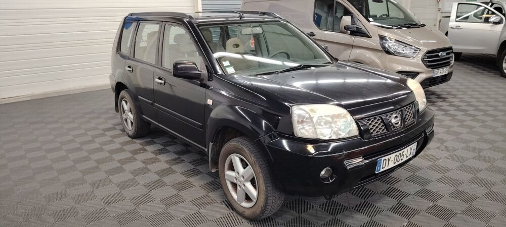 X-Trail X-TRAIL 2.2 DCI ELEGANCE 4X4 9CV 2006 occasion 39140 Bletterans