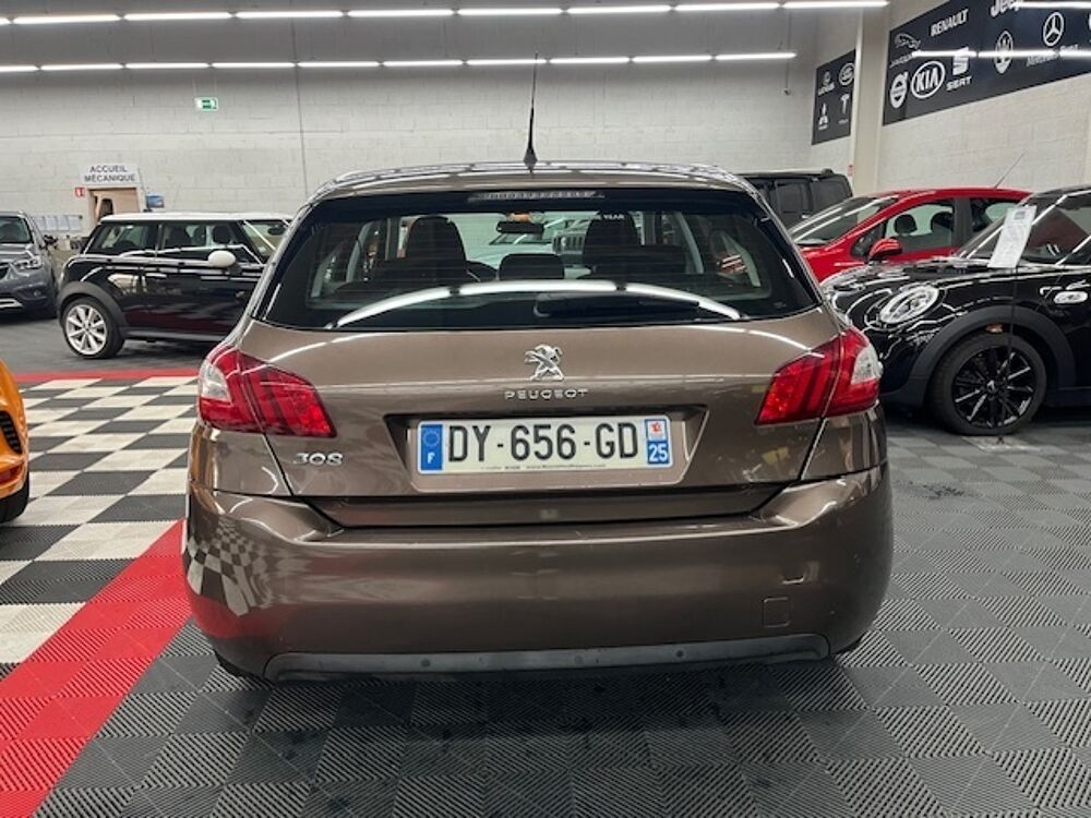 308 II 1.2 PURETECH 130 ALLURE 2015 occasion 39140 Bletterans