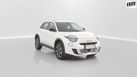 Fiat 600 1.2 Hybrid Turbo 145ch Pop eDCT6 2025 occasion H&eacute;nin-Beaumont 62110