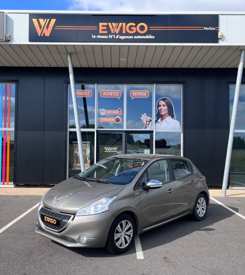 Peugeot 208 1.4 HDI 68 CH URBAN SOUL + DISTRIBUTION 