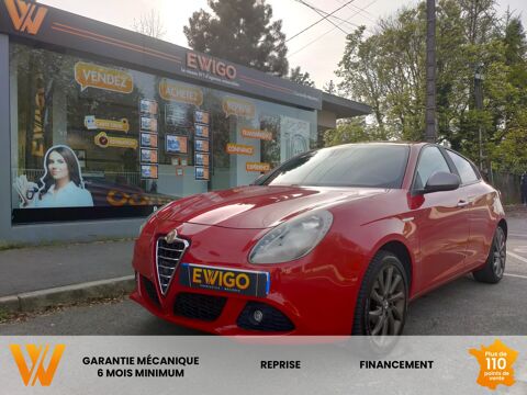 Alfa Romeo Giulietta 1.4 T-JET 120 DISTINCTIVE DISTRIBUTION ET CAR VERTICAL OK 2014 occasion Charleville-Mézières 08000