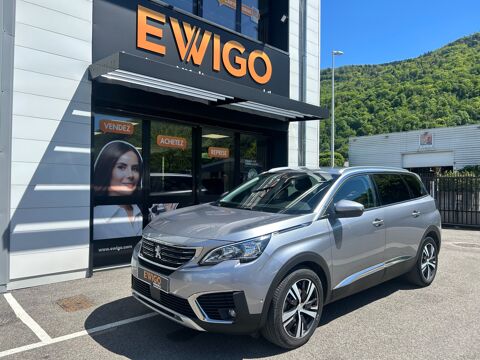 Peugeot 5008 1.2 130CH ALLURE + MOTEUR NEUF + CAMÉRA DE RECUL + APPLE CAR 2019 occasion Le Versoud 38420