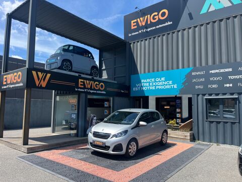 Peugeot 108 1.2 VTI 80 FELINE TOP / PEU KILOMÉ