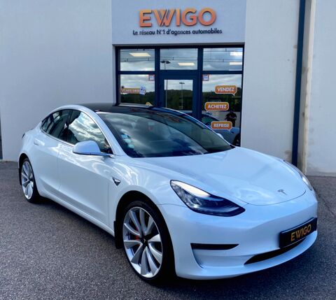 Tesla Model 3 PERFORMANCE 513CH 75KWH 4WD 1ERE MAIN 2019 occasion Ampuis 69420
