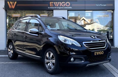 Peugeot 2008 GENERATION-I 1.2 PURETECH 110 ALLURE + ATTELAGE + MOTEUR NEU 2016 occasion Serris 77700