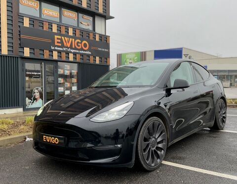 Tesla Model Y ELECTRIC 515 211PPM 75KWH PERFORMANCE 4WD BVA - INTERIEUR BL 2023 occasion Flins-sur-Seine 78410