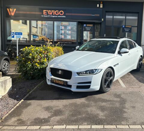 Jaguar XE 2.0 D 180ch Prestige BVA / Regulateur Adaptatif Pack Hiver 2016 occasion Forbach 57600