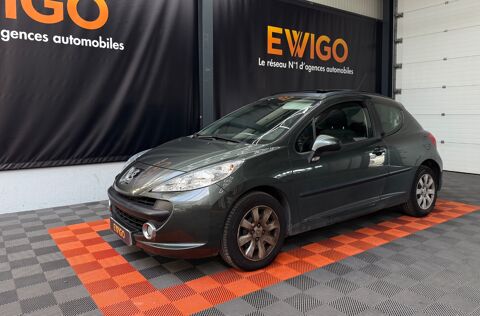 Peugeot 207 1.4 VTI 95 TOIT OUVRANT CLIM