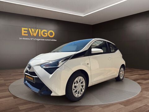 Toyota aygo 1.0 VVTI 70 X-PLAY X-APP