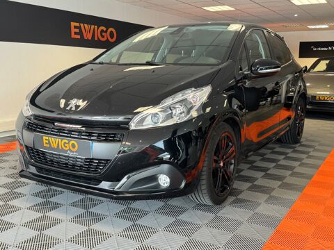 Peugeot 208 1.2 PURETECH 110 Ch GT LINE EAT BVA START-STOP 2019 occasion Gond-Pontouvre 16160