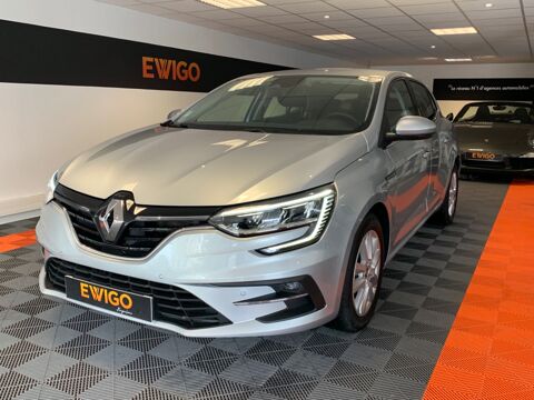 Renault Mégane 1.0 TCE 115 Ch LIMITED 2021 occasion Gond-Pontouvre 16160
