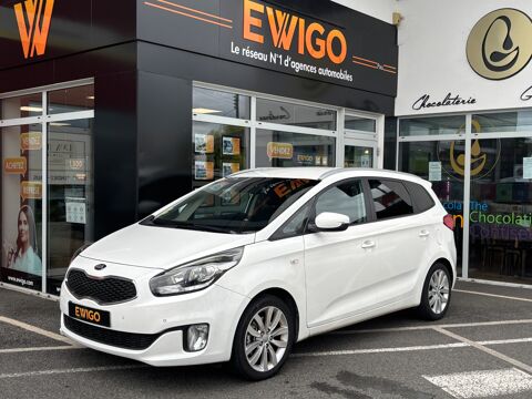 Annonce voiture Kia Carens 8690 