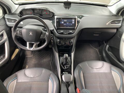 2008 GENERATION-I 1.2 110 URBAN CROSS 2016 occasion 33100 Bordeaux