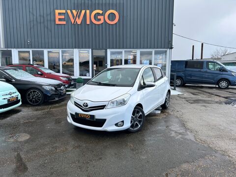 Toyota Yaris 1.3 VVTI 100 CONFORT PACK-CAMERA DE RECUL-FEUX AUTO-ENTRTIEN 2014 occasion Évreux 27000