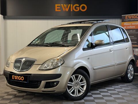 Lancia Musa 1.4 95 Ch DI-LUSSO - TOIT OUVRANT - CLIMATISATION AUTO 2005 occasion Niort 79000