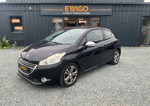 Peugeot 208 GENERATION-I 1.6 E-HDI 92 CV / DISTRIBUT