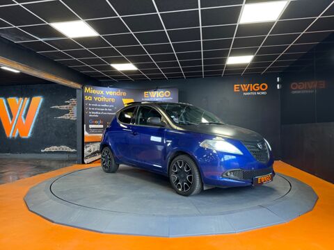 Lancia ypsilon 1.2 70 // S Stade Français // Toi