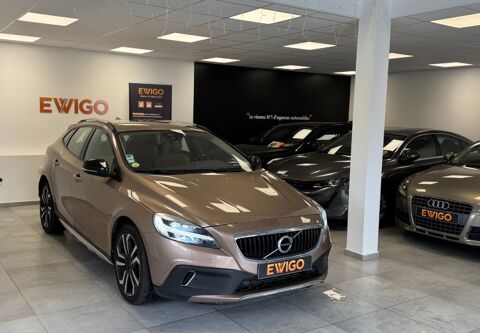 Volvo V40 CROSS-COUNTRY 2.0 D4 190 SUMMUM GEARTRONIC BVA START-STOP 2016 occasion Vulaines-sur-Seine 77870