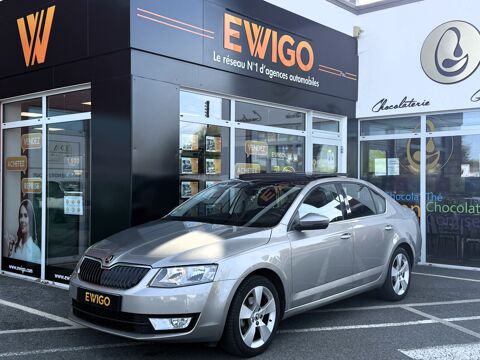 Skoda Octavia II 2.0 TDI 150 CH STYLE 4X4 + TOIT OUVRANT 2017 occasion Idron 64320