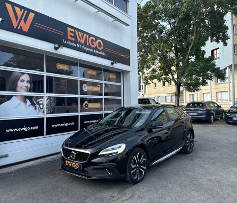 Volvo V40 CROSS COUNTRY 2.0 l D3 150 CH KINETIC GEARTRONIC BVA START-S 2019 occasion Laon 02000