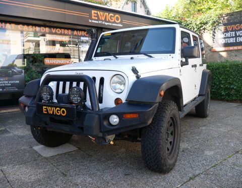 Jeep Wrangler 2.8 CRD 200 UNLIMITED AWD SPORT NOMBREUSES OPTIONS 2011 occasion Décines-Charpieu 69150