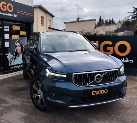 Volvo XC40 2.0 D3 150 ch. 2WD toit ouvrant/panoramique 2018 occasion Corbeil-Essonnes 91100