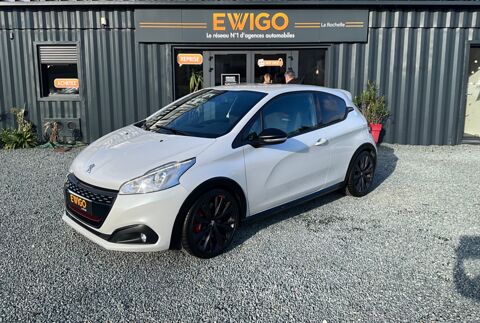 Peugeot 208 GENERATION-I 1.6 210 GTI BY-PEUGEOT-SPORT / 2 EME MAIN 2018 occasion La Rochelle 17000