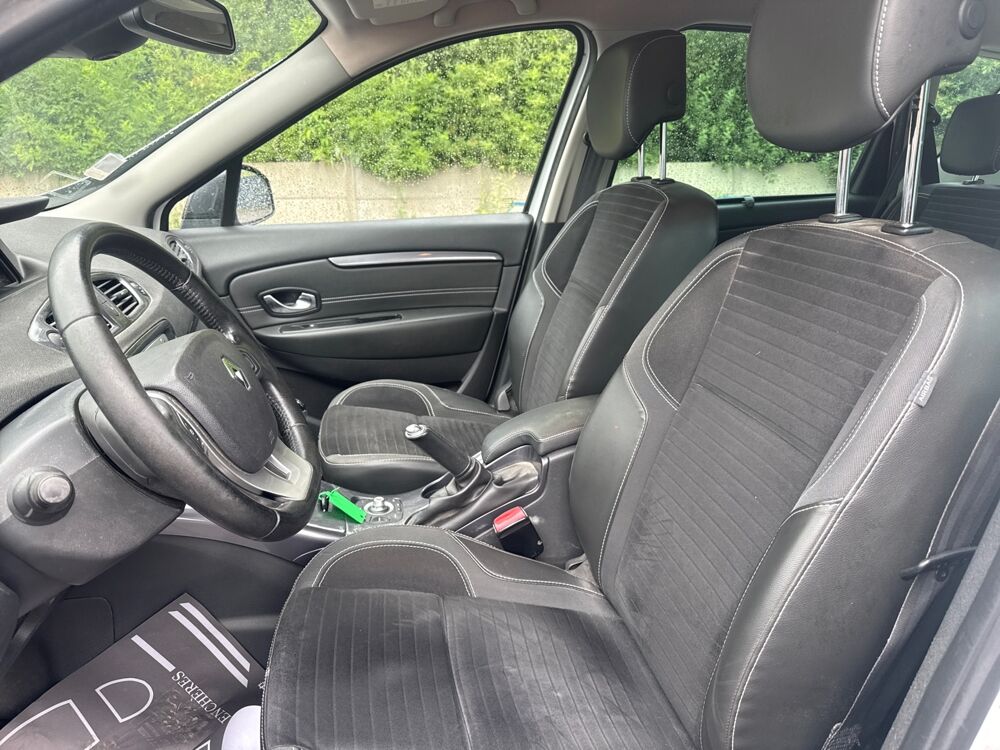 M&eacute;gane XMOD DCI 2014 occasion 62400 B&eacute;thune