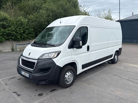 Annonce voiture Peugeot Boxer 12990 €