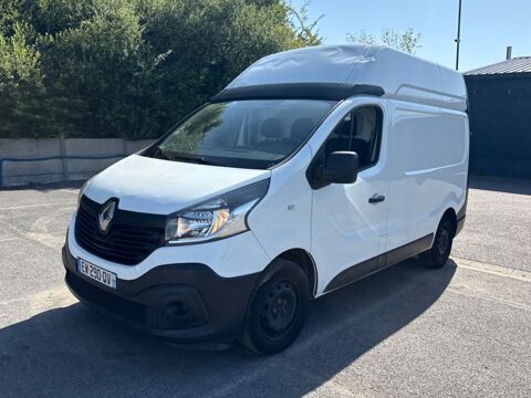 Annonce voiture Renault Trafic 9950 