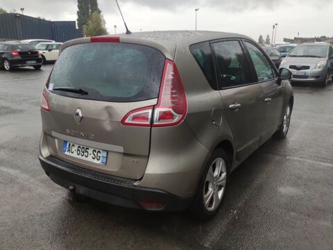 M&eacute;gane 1.9 DCI 2009 occasion 62400 B&eacute;thune