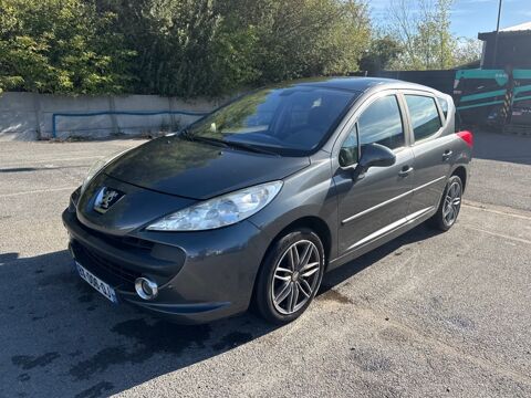 Annonce voiture Peugeot 207 1700 €