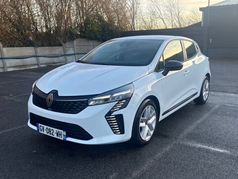 Renault Clio TCE 100 2024 occasion B&eacute;thune 62400