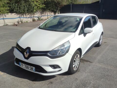 Annonce voiture Renault Clio 8100 €