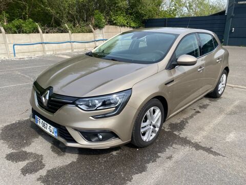 Annonce voiture Renault Mgane 8990 