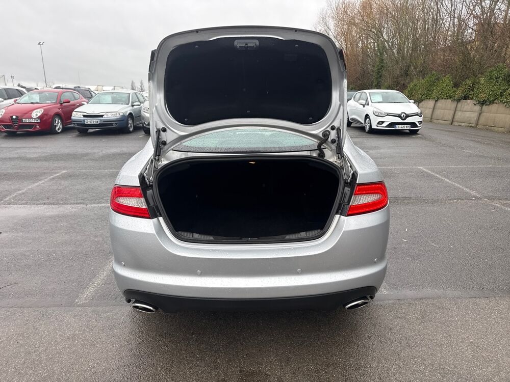 XF 3.0 D V6 2011 occasion 62400 B&eacute;thune