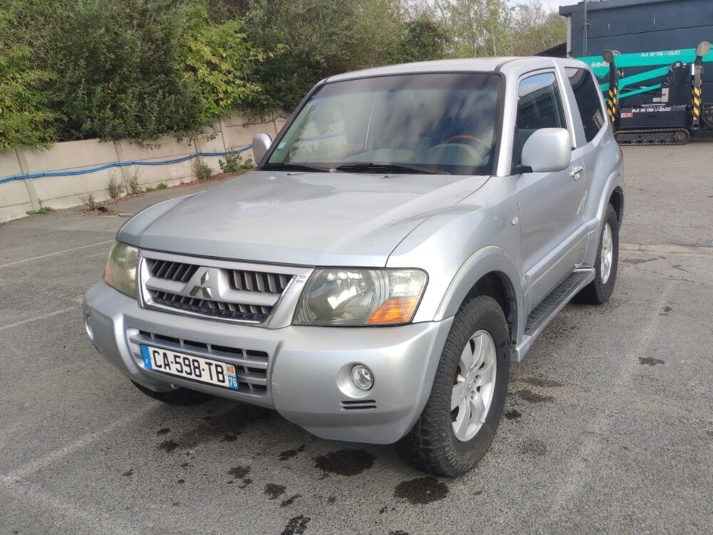 Pajero TURBO 2004 occasion 62400 B&eacute;thune