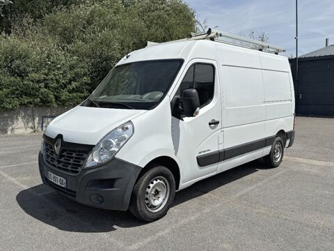 Annonce voiture Renault Master 8800 €