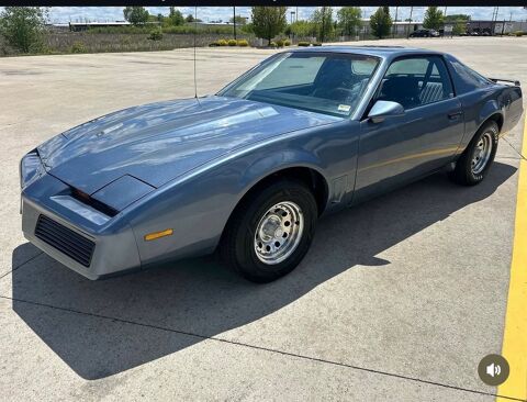 Pontiac Firebird 1983 1983 occasion Lyon 69002