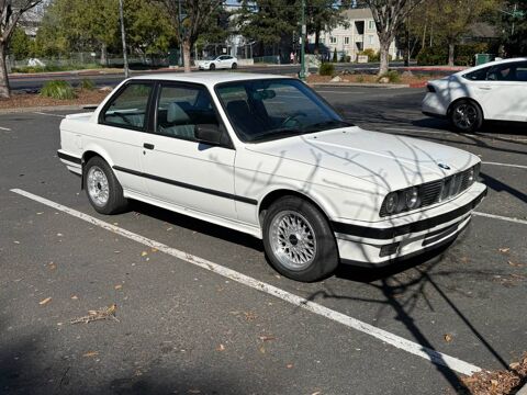 Voiture Voiture 1986 occasion Lyon 69002