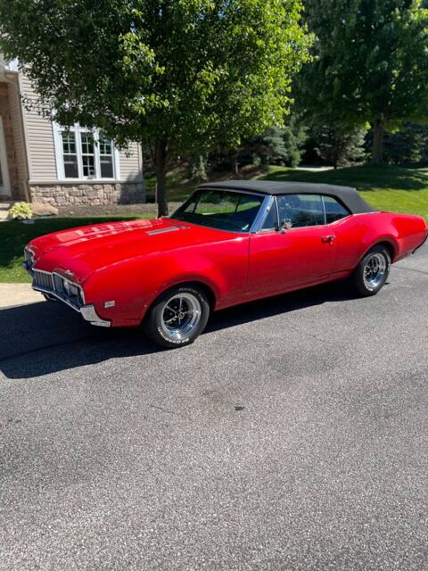Oldsmobile Cutlass 1968 1968 occasion Lyon 69002