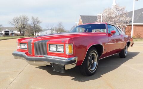 Pontiac Grand Prix 1976 1976 occasion Lyon 69002