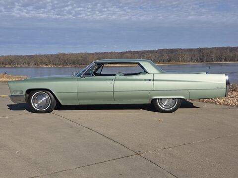 Cadillac Divers 1967 1967 occasion Lyon 69002