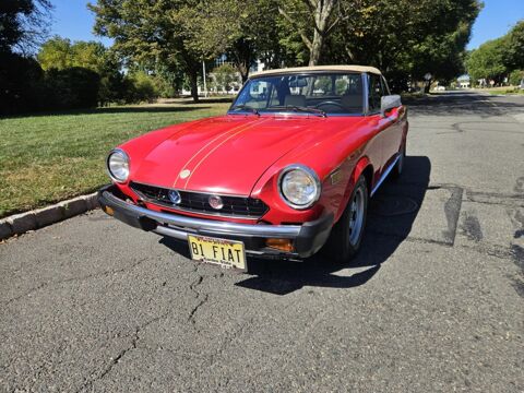 Fiat 124 spider 1981 1981 occasion Lyon 69002